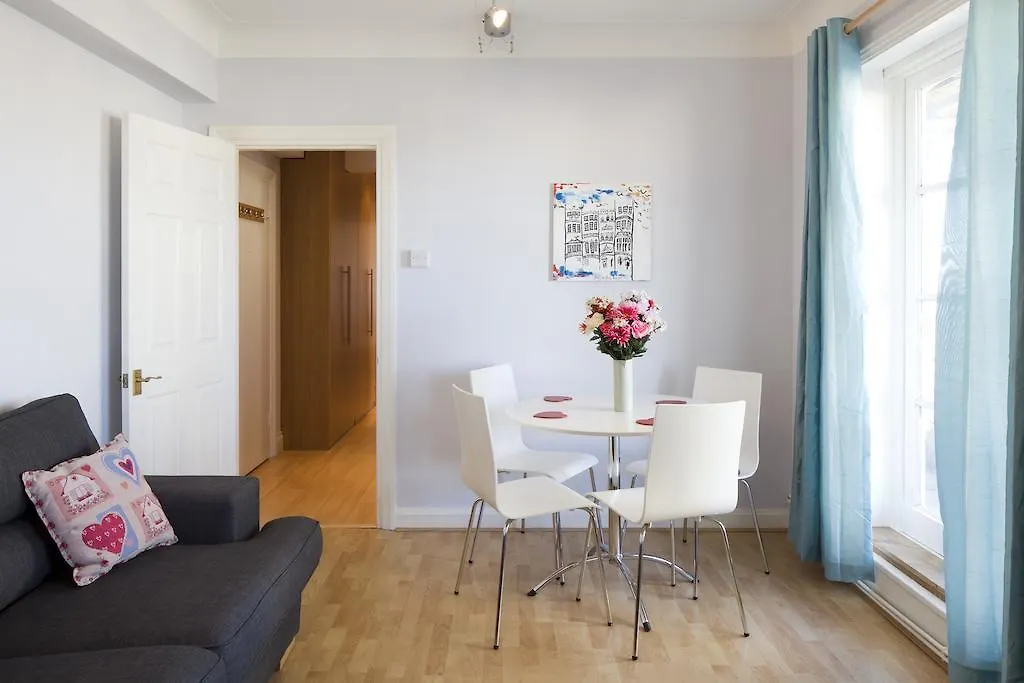 Stay In The Heart Of ... Brighton Birleşik Krallık